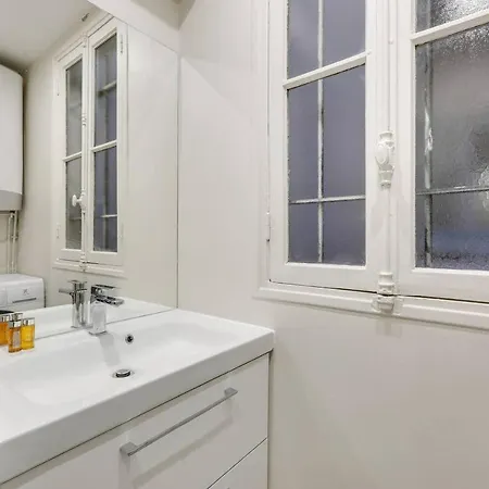 Apartment Lumineux Apt 3 Pers *
